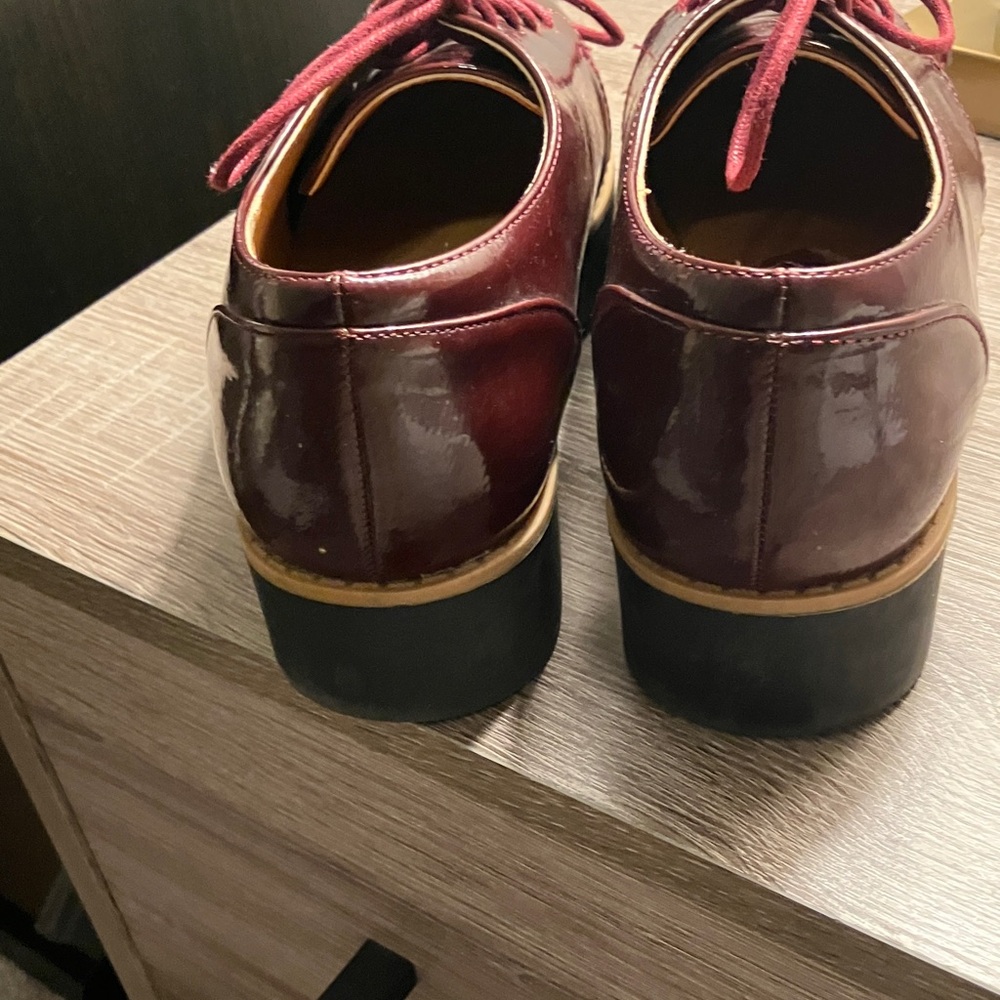 Chinese laundry Cecilia Oxford Burgundy Lace-Up Platform Shoes - Picture 7 of 8